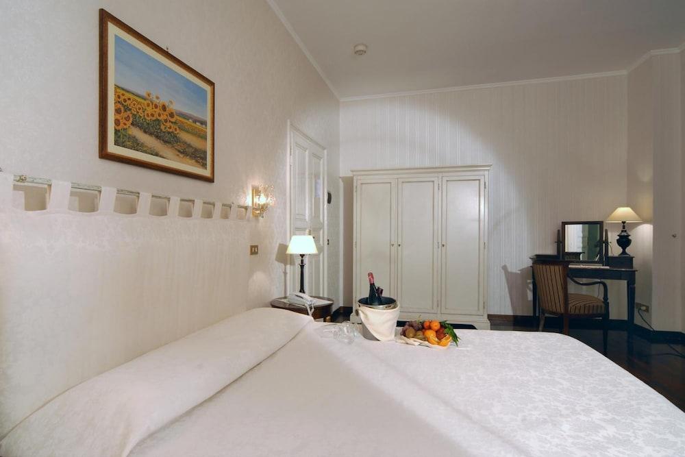 Hotel Villa Aricia Ariccia Exterior foto