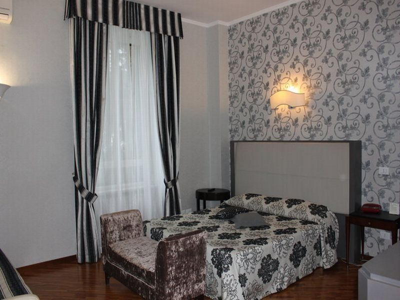 Hotel Villa Aricia Ariccia Exterior foto